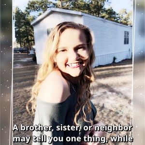 Meet your Posher, Monica